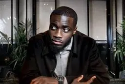 دیالوگ جنجالی اوپامکانو: در مورد آینده‌ام تصمیم حیاتی می‌گیرم / پرده‌برداری از نقش پنهان کمپانی!