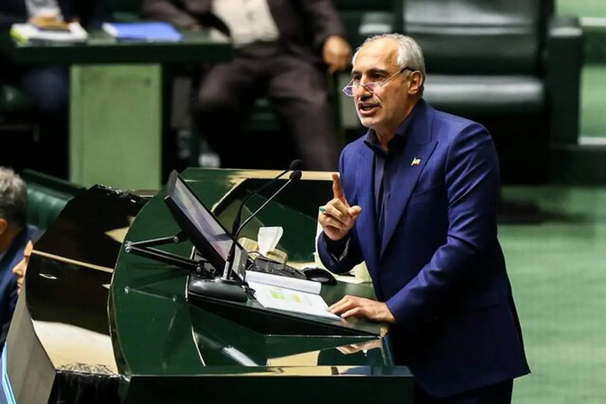 ۶ میلیارد دلار بنزین وارد می‌شود؛ فقر، بیماری و ناامنی مردم در راه است!