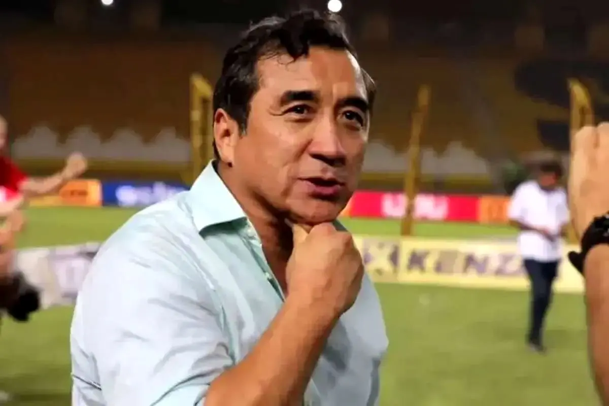 خداداد عزیزی: بیمارستان رفتم، نه زمین فوتبال! (جزئیات و ویدئو)