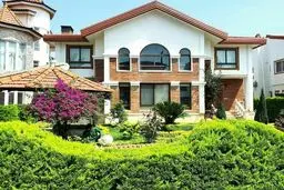 ویلاسازی فرد مشهور در دل کوه‌