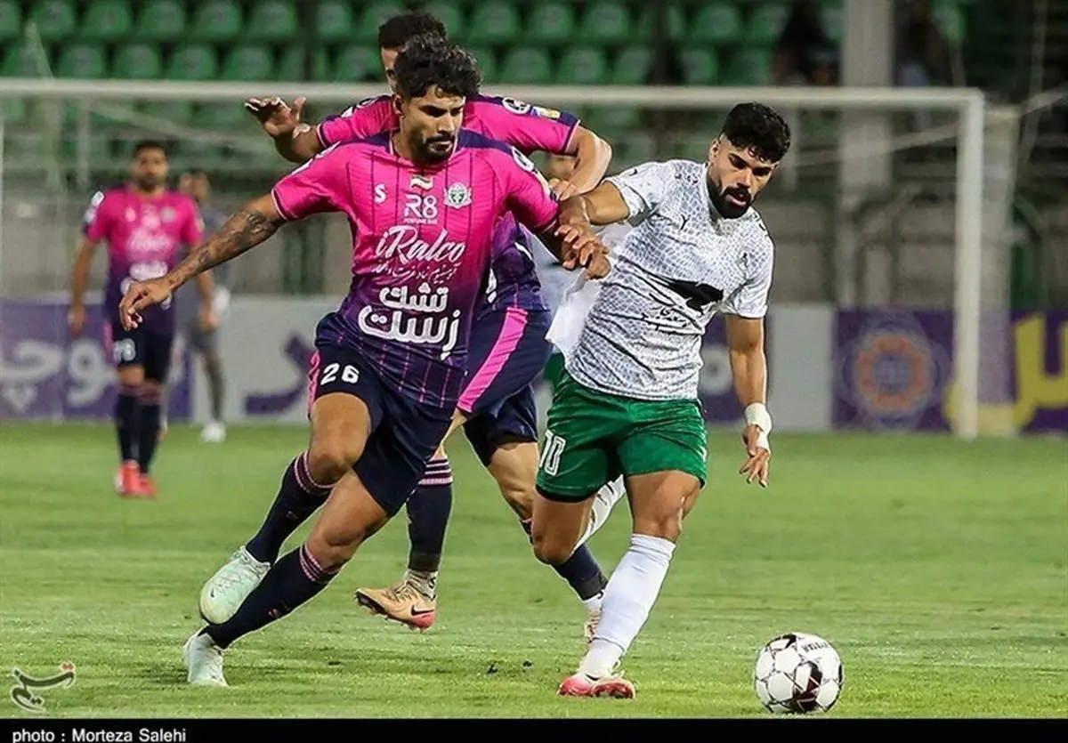 اعتراف تکان‌دهنده لطیفی: فوتبال ایران در حال نابودی است! تنها راه نجات: امثال حدادی‌فر؟