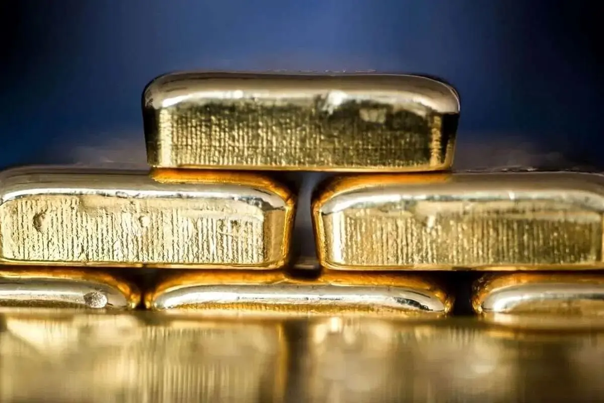 فاجعه اقتصادی در راه است؟ قیمت طلا در آذر ۱۴۰۴ رکورد شکست!