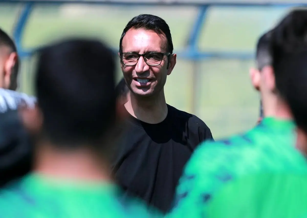 عنایتی پیش بینی‌ها را به هم ریخت: لیگ برتر در دستان نساجی!