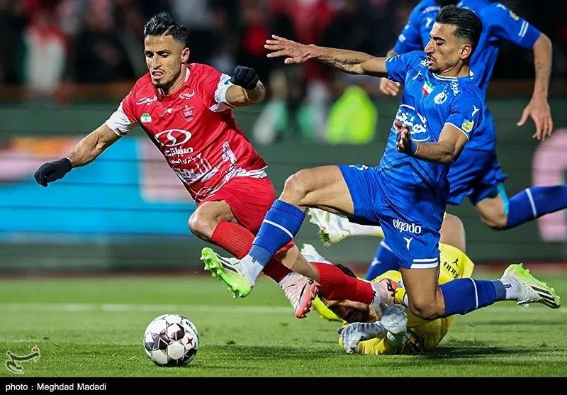 تکذیب قطعی سازمان لیگ: دربی 106 در اراک برگزار نمی‌شود!