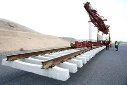 اتصال ریلی ایران به روسیه رسماً کلید خورد / جزئیات امضای قرارداد تاریخی که تحریم‌ها را دور می‌زند!