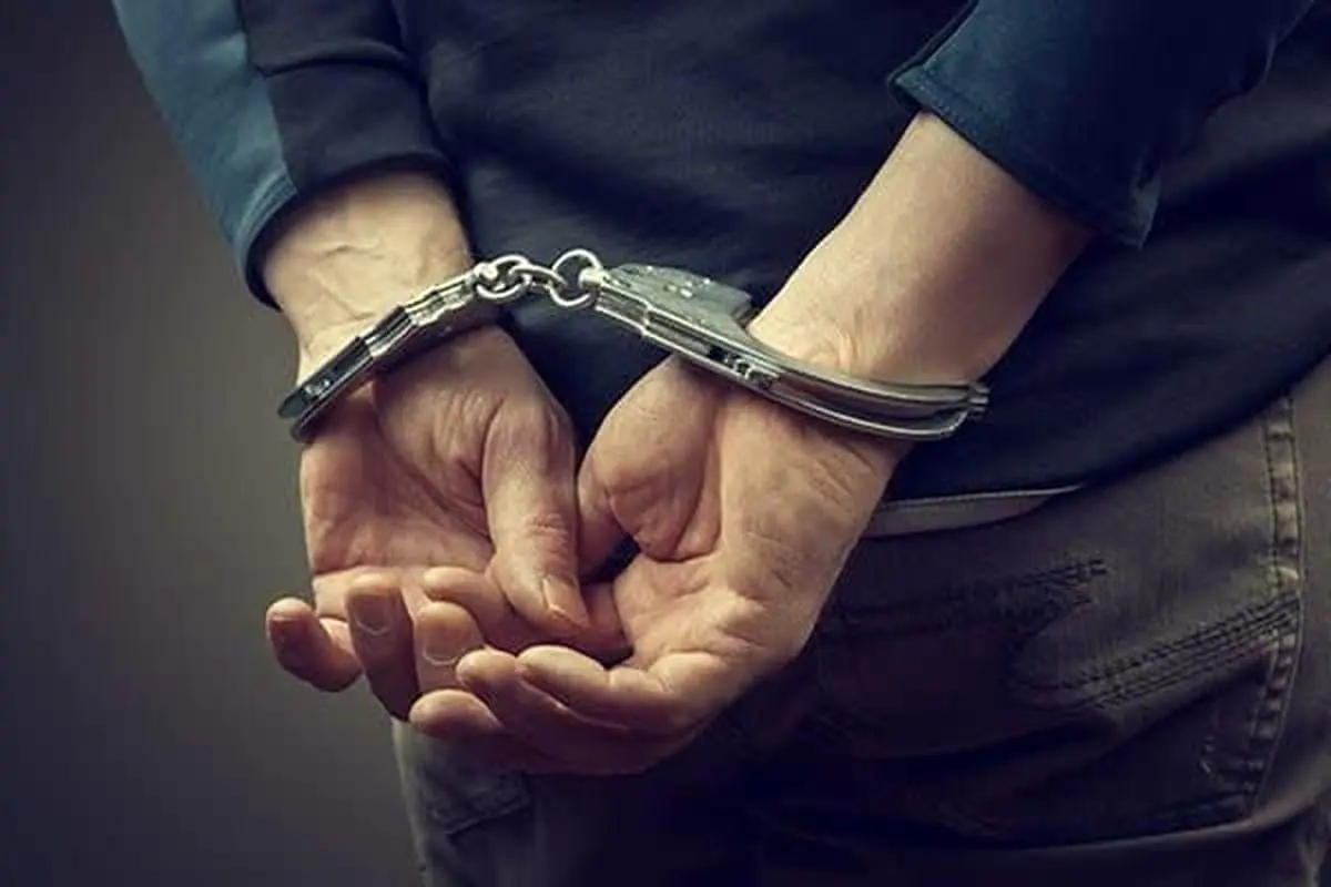 کلاهبردار معروف بالاخره به دام افتاد