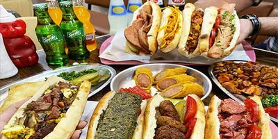پیتزای مورچه در منوی یک رستوران! 