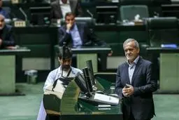 فوری و بی‌پرده: رئیس‌جمهور امروز لایحه بودجه ۱۴۰۵ را علنی تقدیم مجلس می‌کند!