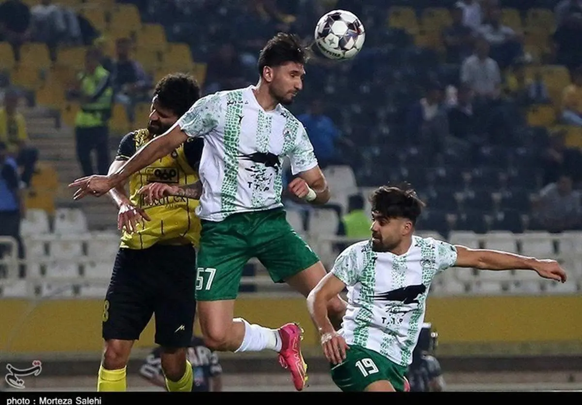 فوری: این ۲ بازی مهم لیگ برتر دیگر در ساعت همیشگی پخش نمی‌شوند!