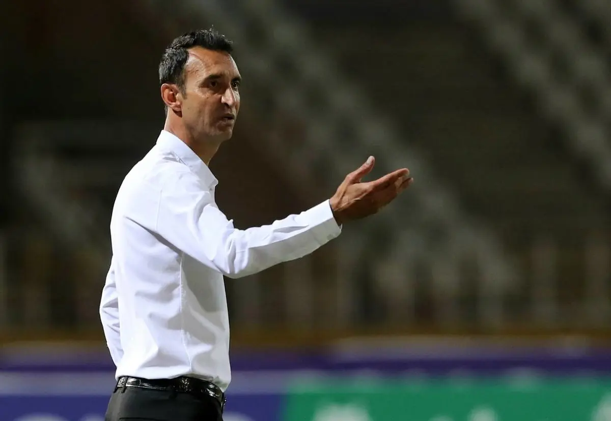 شوک به سایپا: عنایتی با 'لوح تقدیر' به تیم جدید پرید! (عکس جنجالی)