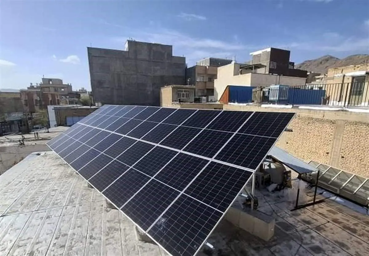 سقف خانه‌های تهران، سوخت آینده پایتخت! آیا این طرح، انفجار یا نجات است؟