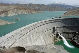 سخنگوی صنعت آب: کمتر دوش بگیرید