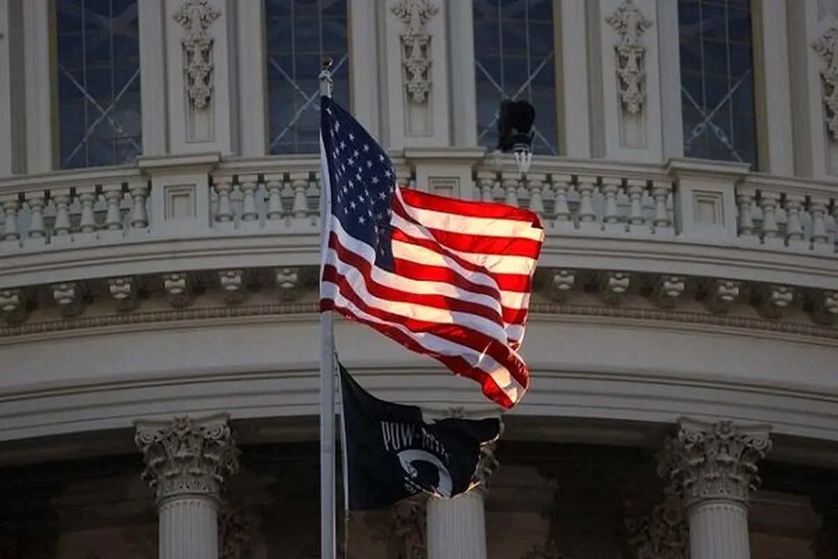 فاجعه هوایی در آمریکا: صدها هزار نفر سرگردان، هزاران پرواز لغو شدند!