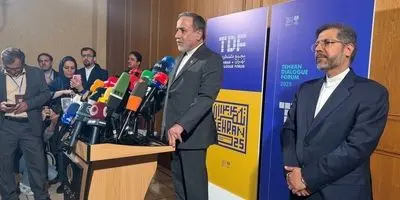 عراقچی: خط و نشان تیم مذاکره‌کننده ایران؛ تسلیم دیکته بیگانگان نمی‌شویم!