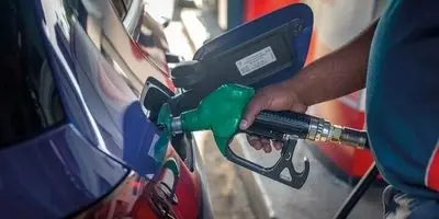 شوکه‌کننده: این ۵ عامل باعث دود شدن سهمیه بنزین شما می‌شوند!