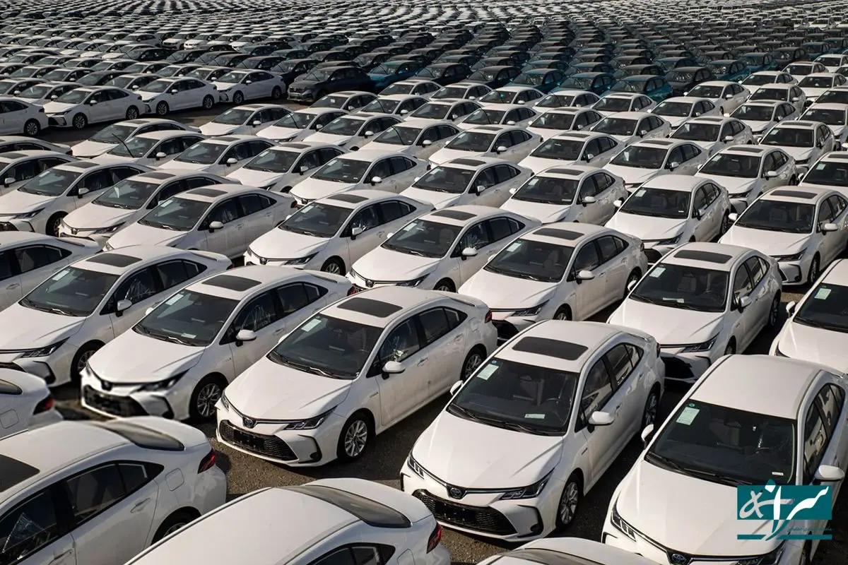 ابهام‌های پی در پی درباره واردات خودرو