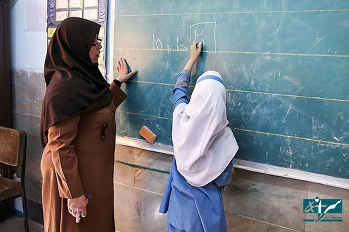 مبلغ دقیق حقوق معلمان شاغل و فرهنگیان بازنشسته