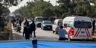 وزیر دفاع پاکستان: در جنگ هستیم؛ گفتگو با طالبان پایان یافت! 
