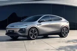 بمب خبری در صنعت خودرو: رونمایی از ۳ خودروی برقی که دنیا را تغییر می‌دهد!