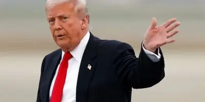 ترامپ دستور داد: اف‌بی‌آی و وزارت دادگستری به ارتباطات مخفی دموکرات‌ها و بیل کلینتون با اپستین و "جزیره"ی او با خبردار شوند