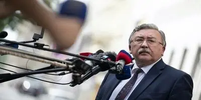 اولیانوف: ایران به تنهایی درباره بمب اتمی تصمیم می‌گیرد! 