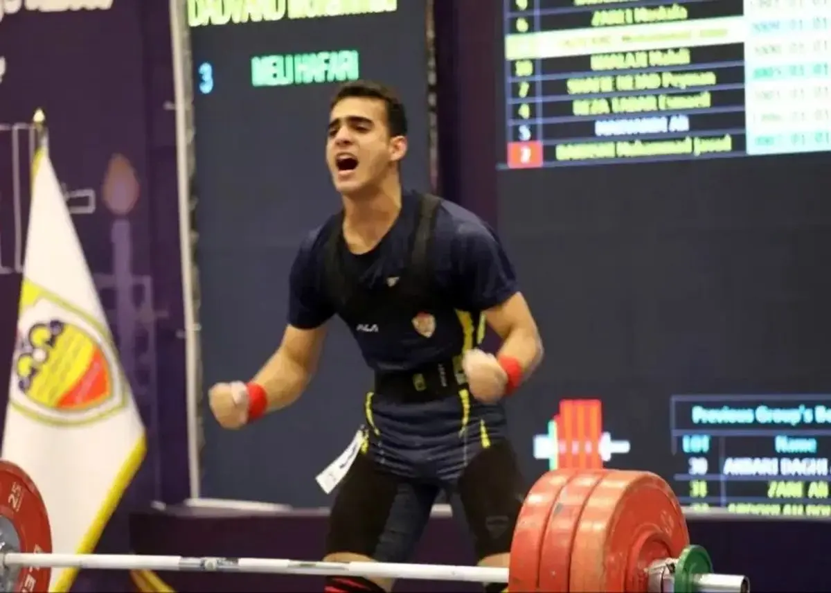 جهان در بهت و حیرت: وزنه‌بردار ایرانی رکورد دنیا را "نابود" کرد!