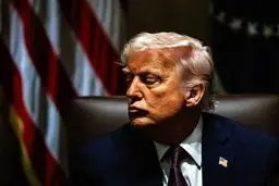 شوکه‌کننده: قدرت‌نمایی ترامپ تنها پوششی برای فرار از فروپاشی بود؟