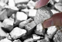 آخرین قیمت ۲ فلز گرانبها - ۲۸ اردیبهشت ۱۴۰۴