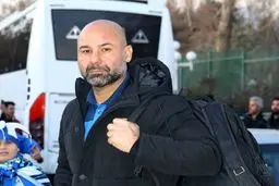 پشت پرده حضور مرموز سرمربی جدید استقلال در جایگاه سی‌آی‌پی!