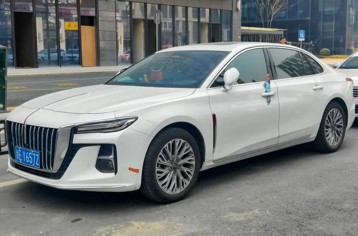 فروش خودرو رولزرویس چینی از پنج شنبه - ۱۸ بهمن ۱۴۰۴