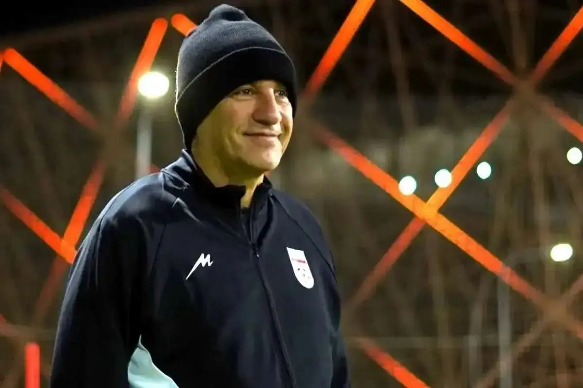 امیر قلعه‌نویی در آستانه جام جهانی: سفر جنجالی به آمریکا در تاریکی!