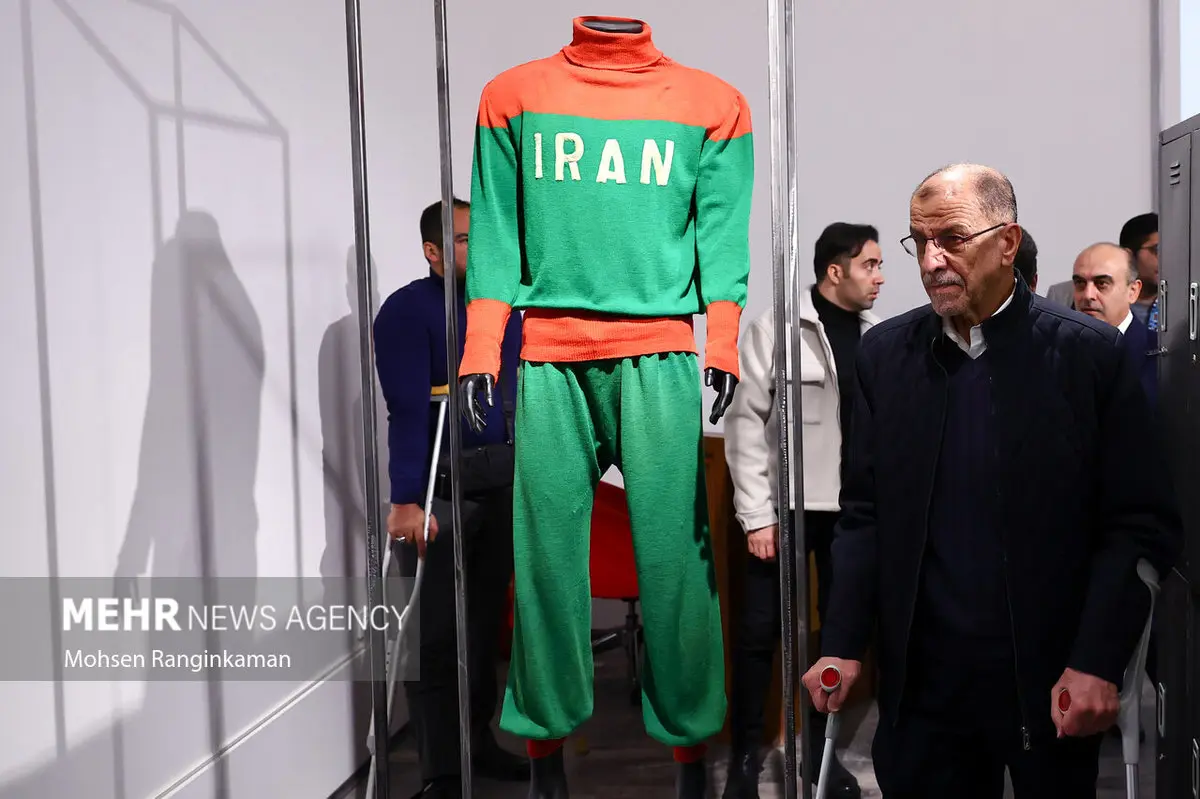 "آقا تختی" در موزه ملک: آیا پشت پرده این نمایشگاه خبری است؟