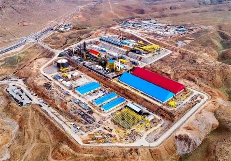 رکورد تاریخی در پتروشیمی لردگان: آیا پایانی بر بحران است؟