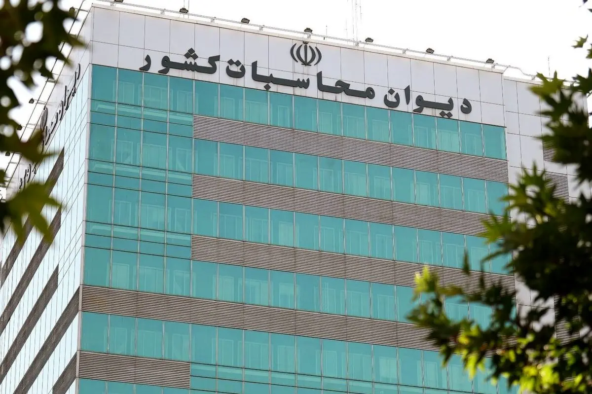 دیوان محاسبات پرده از تخلفات بزرگ بانکی در واگذاری دستگاه‌های خودپرداز برداشت