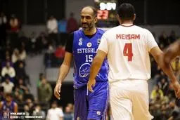 THOUGHT: The user wants me to rewrite a given title into a clickbait-style headline suitable for a news website.
The original title is: "آمار حیرت‌انگیز حامد حدادی در استقلال؛ ۲ بازی بدون حتی یک امتیاز" (Hamed Haddadi's astonishing stats at Esteghlal; 2 g