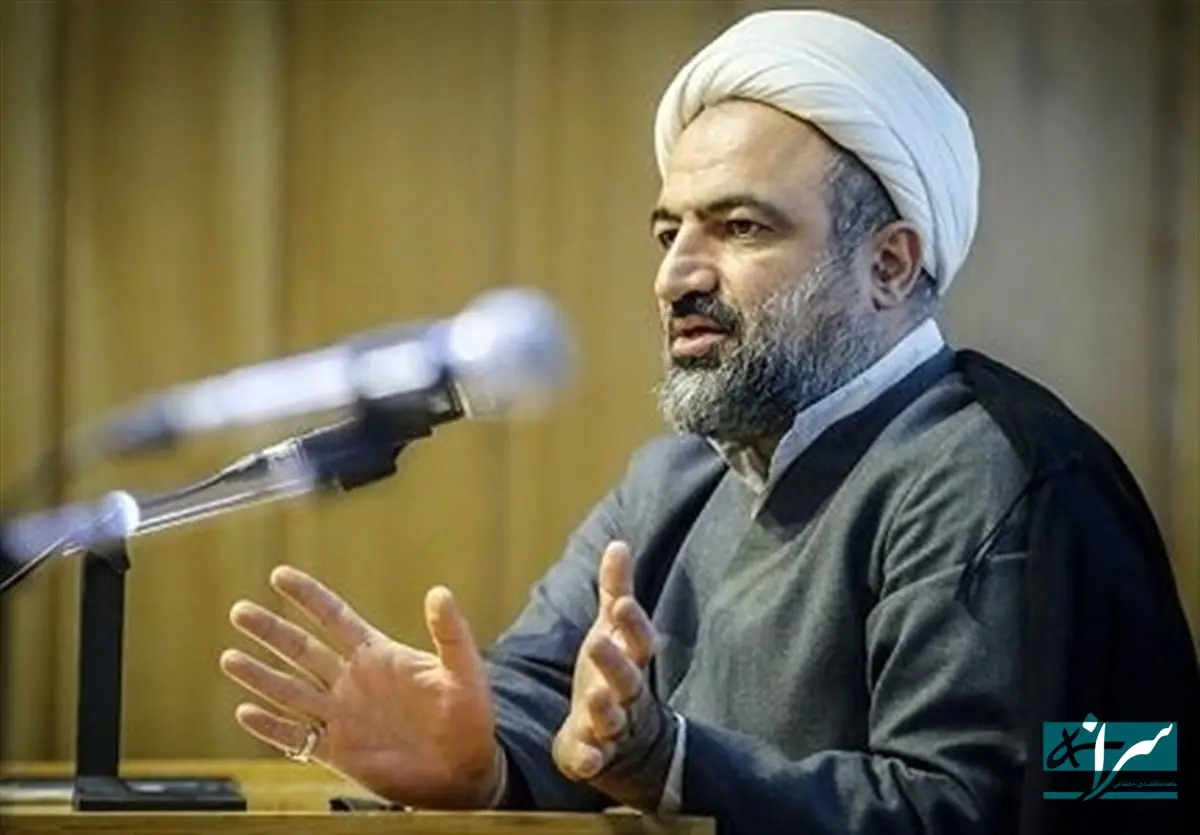 رسایی: فرزند عارف دارای تابعیت دوگانه است