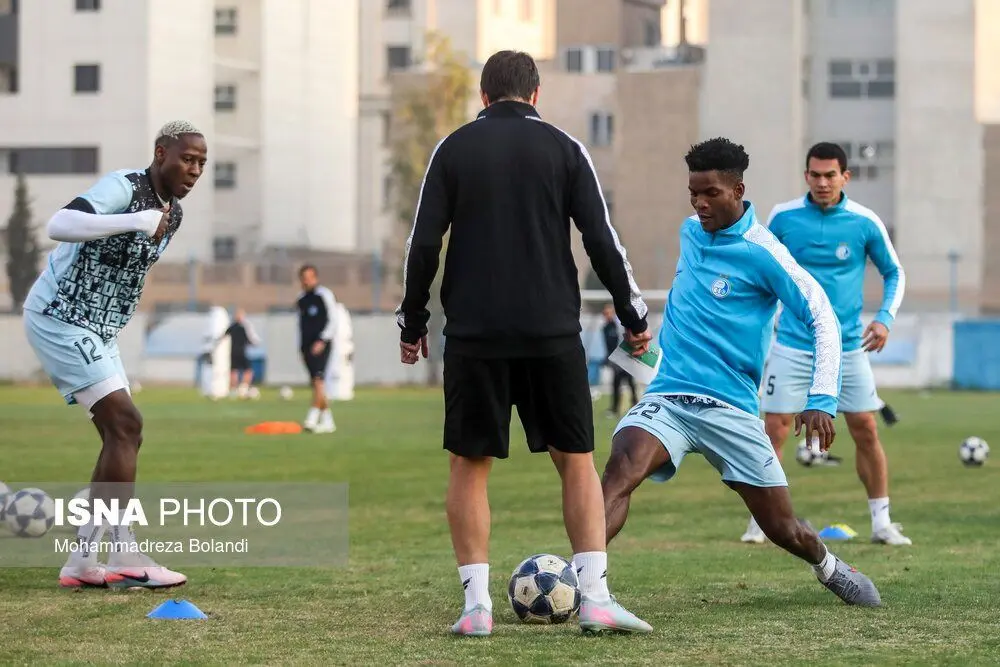 افشاگری تکان‌دهنده از تمرین استقلال؛ هواداران شوکه می‌شوند!