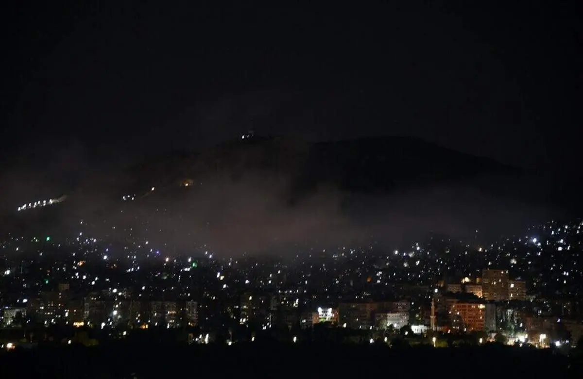 آتش‌بازی مرگبار در دمشق: المزه زیر آوار رفت؟