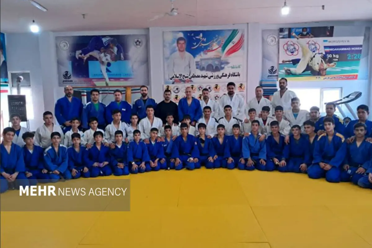 وقتی آینده ایران در چالوس زانو زد: ادای احترام حماسی نونهالان جودو به مقام شهدا!