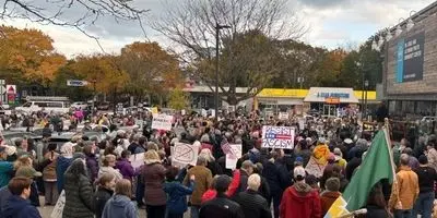 خشم خیابان‌ها: مریلند و ایلینوی علیه ترامپ در آشوب!