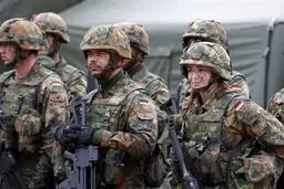 شوک به ارتش آلمان: جوانان آلمانی به طرح سربازی جدید 'نه' بزرگ گفتند!