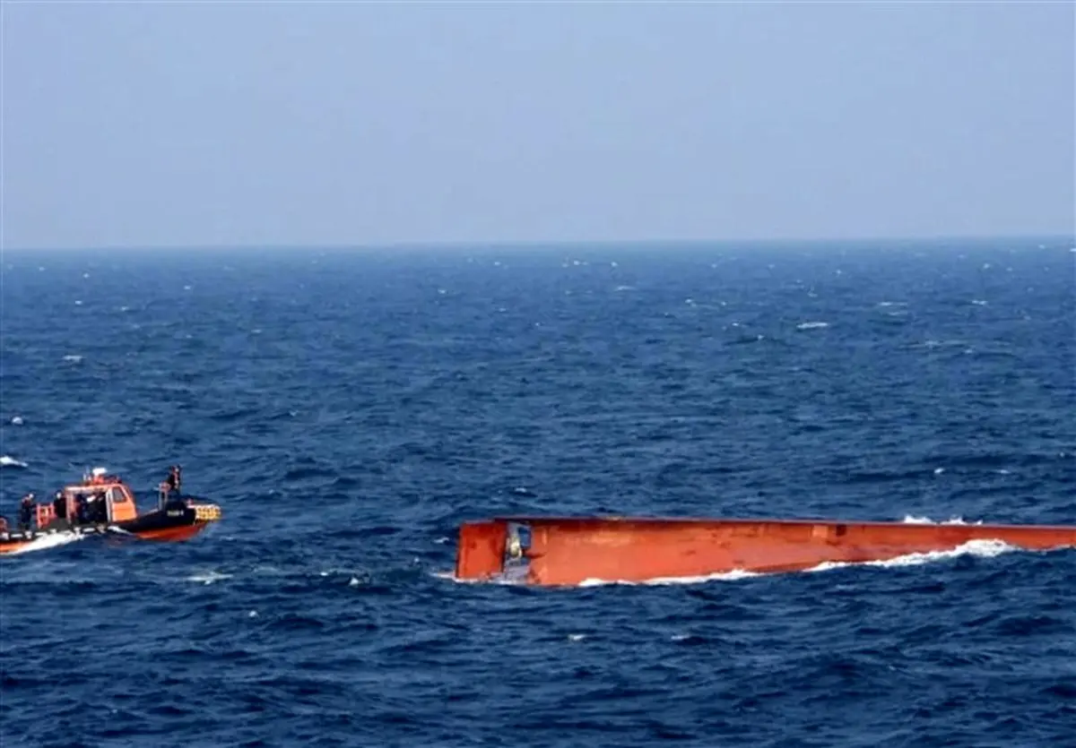 فاجعه در دریا؛ کشتی چینی در آب‌های کره جنوبی غرق شد، ۹ خدمه ناپدید شدند!