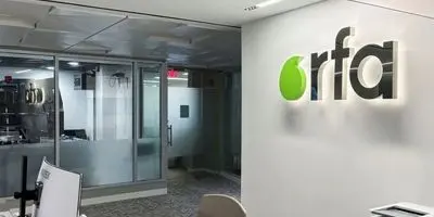 خاتمه 30 ساله رادیو آزادی: آیا صدای آزادی خاموش شد؟