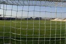 THOUGHT: The user wants to rewrite a given title into a clickbait, sensational news headline suitable for a news website.
The original title is: "درخواست کناره‌گیری حریف استقلال از جام حذفی" (Request for Esteghlal's opponent to withdraw from Hazfi Cup)

I