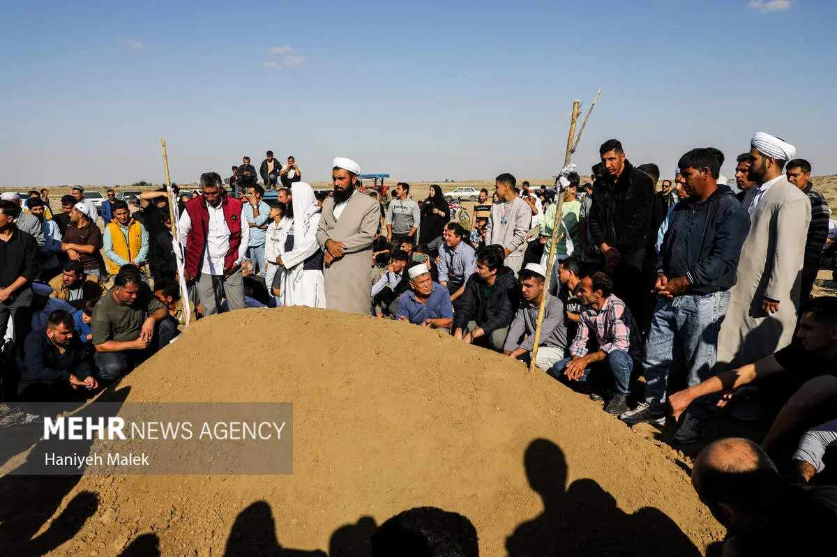 مراسم تدفین زنده یاد صابر کاظمی در آق قلا 
