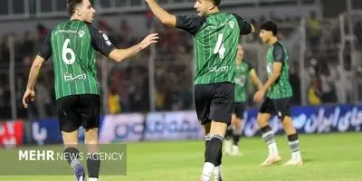 "رسوایی در لیگ روسیه: پاس گل "محبی" روستوف را پیروز میدان کرد!"