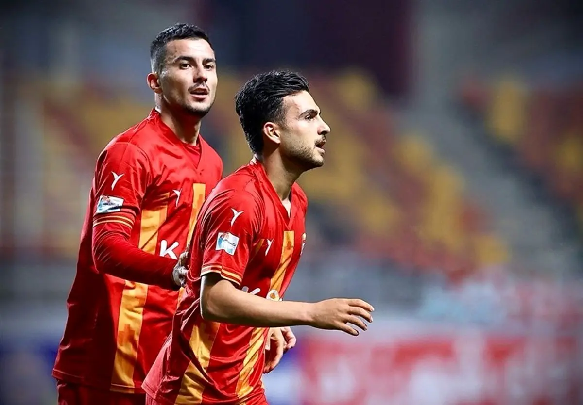 طعنه آتشین اکبرزاده به ذوب‌آهن: آن گل را هرگز از یاد نمی‌برم!