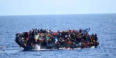 فاجعه در آب‌های مالزی: قایق مهاجران غرق شد، 11 جسد کشف شد!