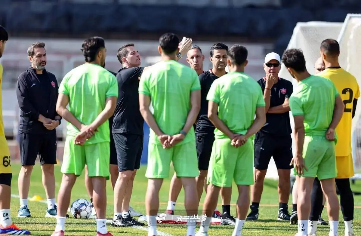 سرخپوشان در شوک! مدیرعامل تصمیم جنجالی گرفت؛ اخراج مدیر باسابقه در راه است؟