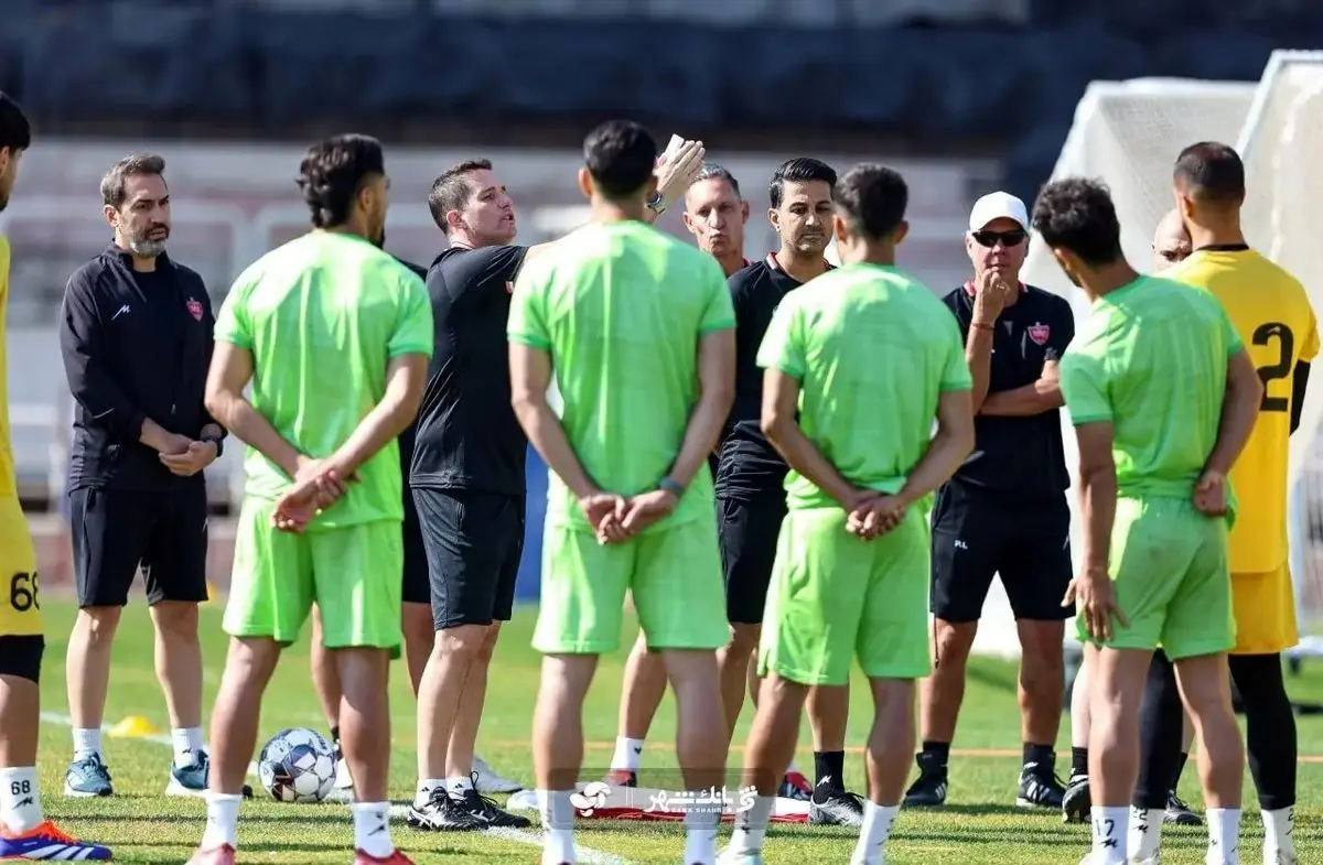 سرخپوشان در شوک! مدیرعامل تصمیم جنجالی گرفت؛ اخراج مدیر باسابقه در راه است؟